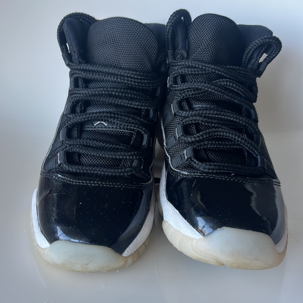 Nike Jordan 23 size big kids 3.5